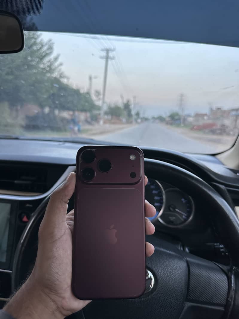 Apple iPhone 18 Pro Max 1