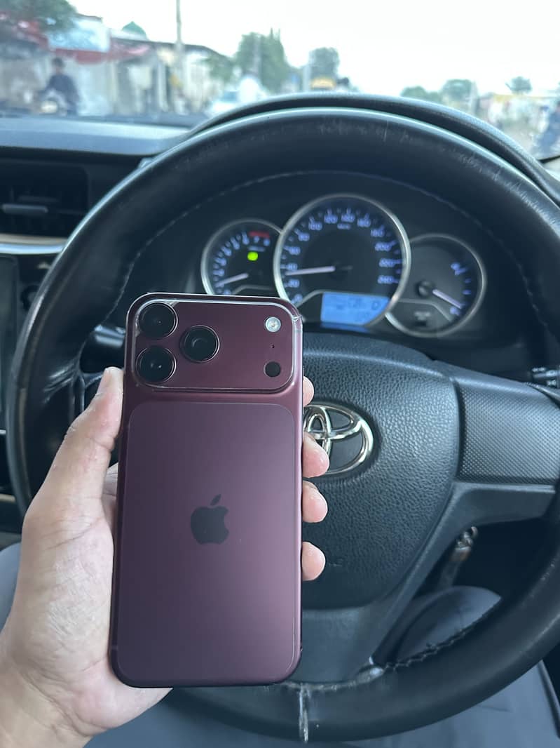 Apple iPhone 18 Pro Max 2