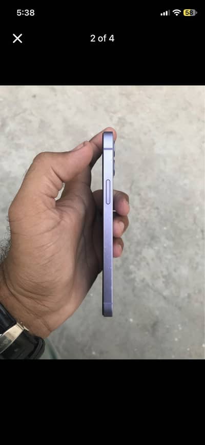 Apple iPhone 12