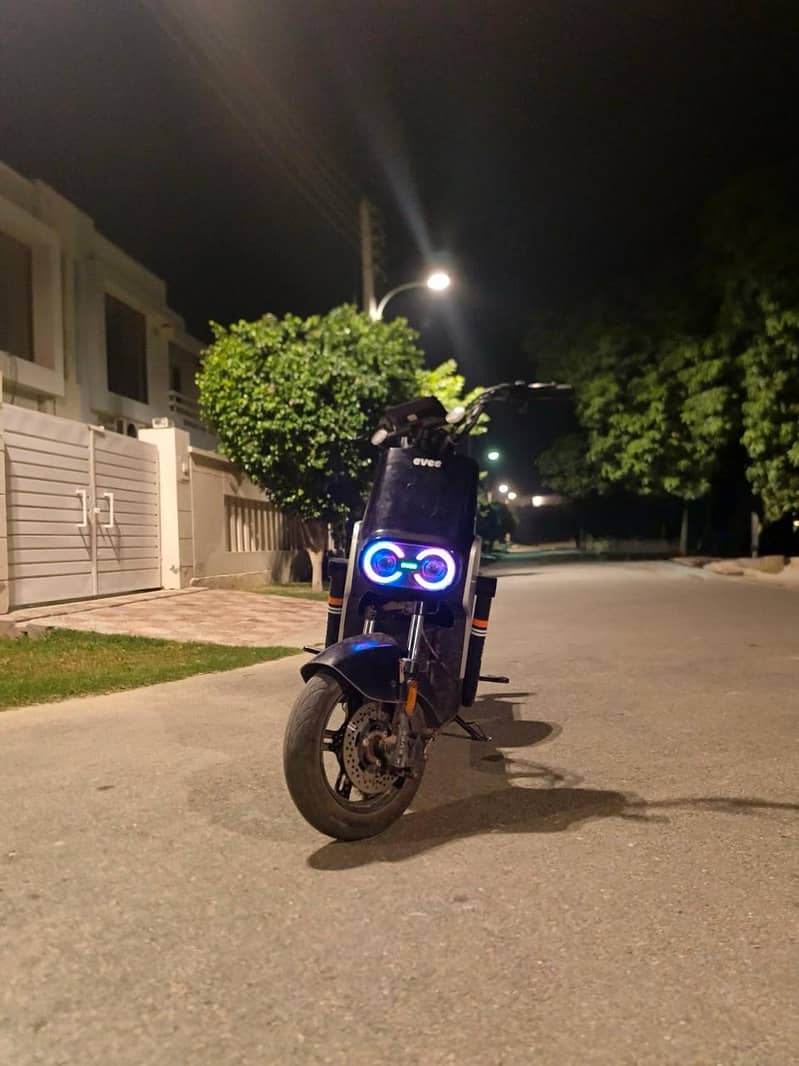 Evee Mito 3