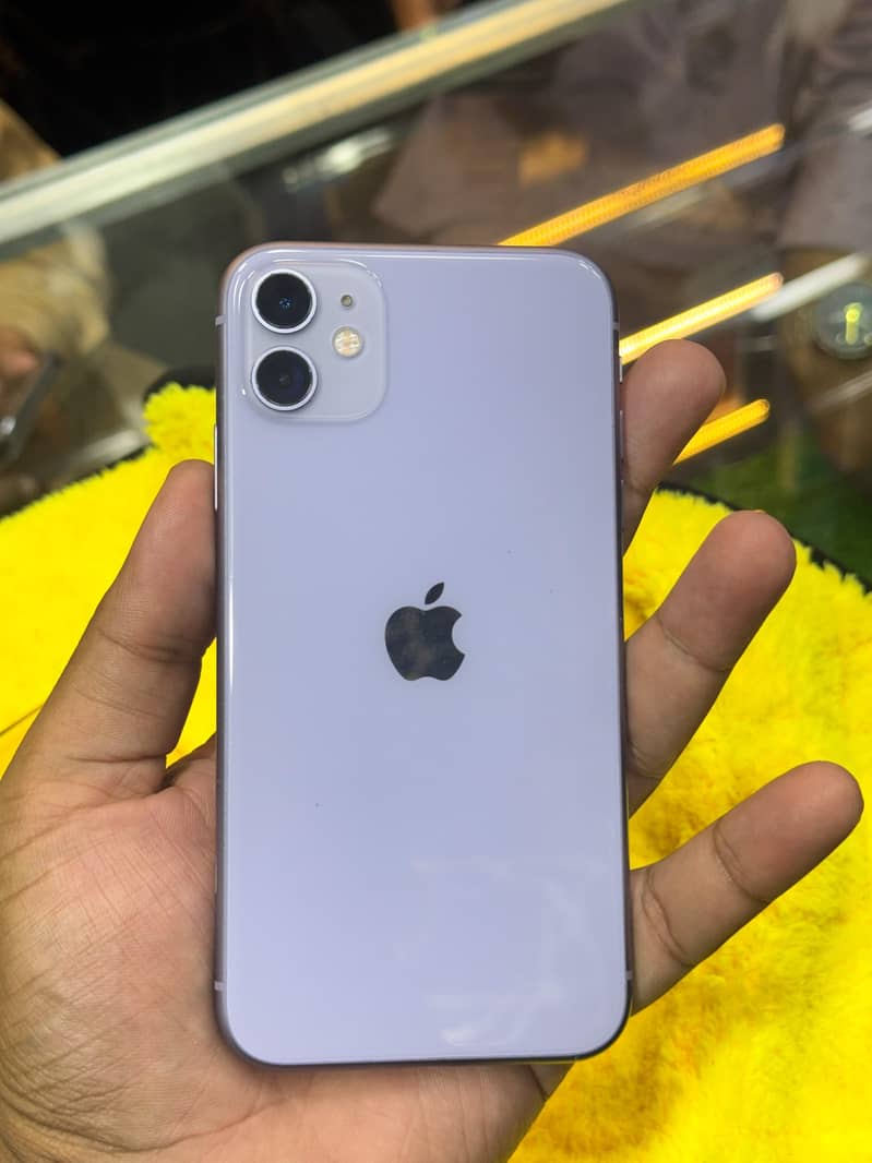 Apple iPhone 11 0