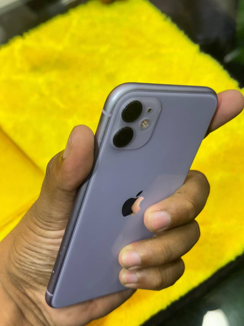 Apple iPhone 11 6
