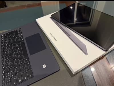 Samsung Galaxy Tab S9 Ultra + Original Samsung Keyboard