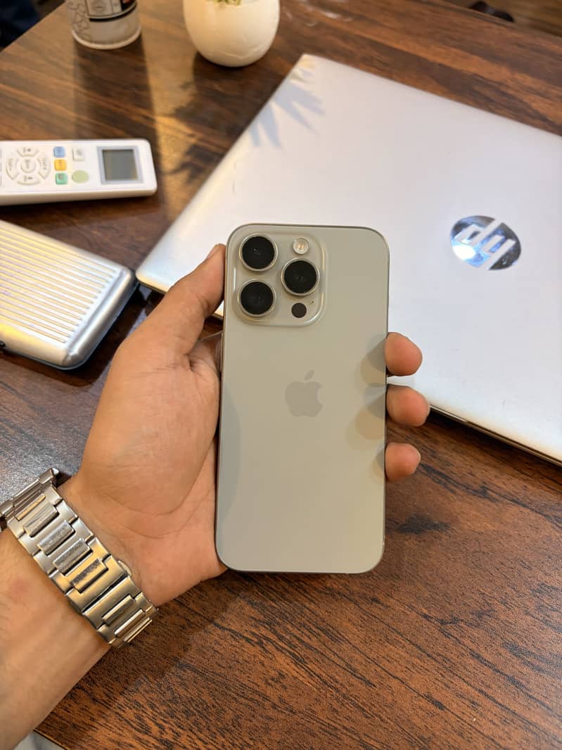 Apple iPhone 15 Pro 1