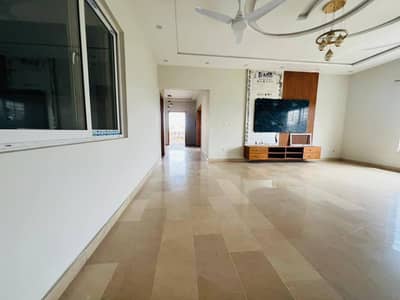 TOP CITY C BLOCK 1 KANAL HOUSE FOR SALE