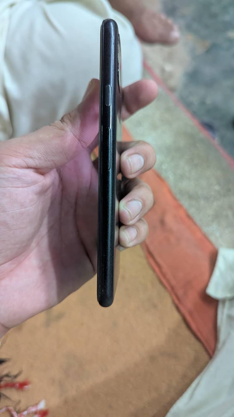 Google Pixel 5 2
