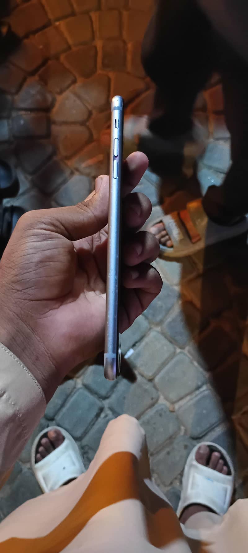 Apple iPhone 6 Plus 4