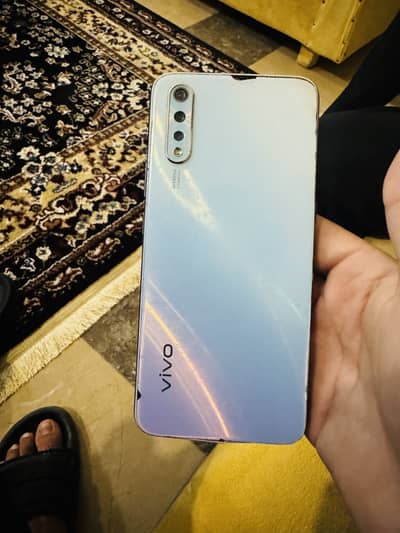 Vivo S1