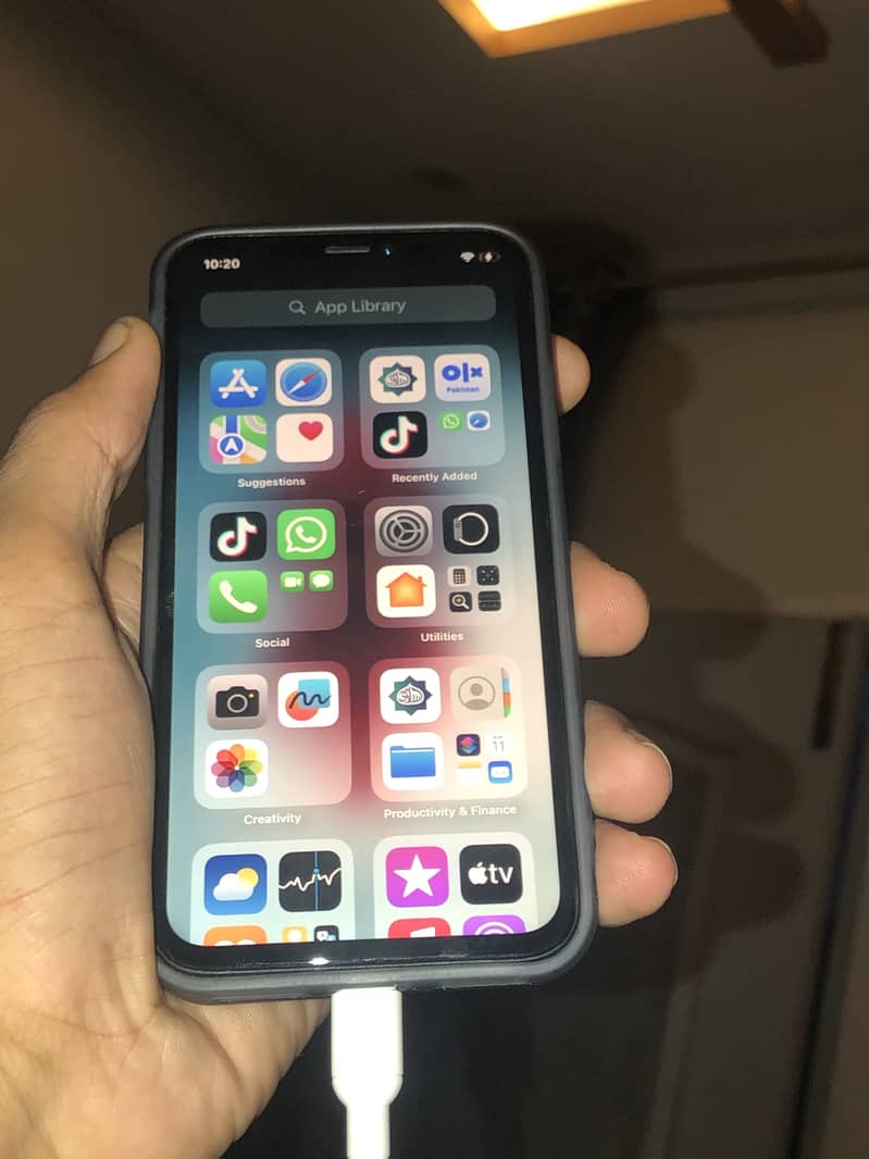 Apple iPhone XS 0