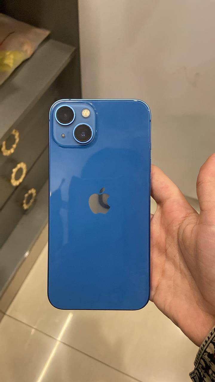 Apple iPhone 13 3