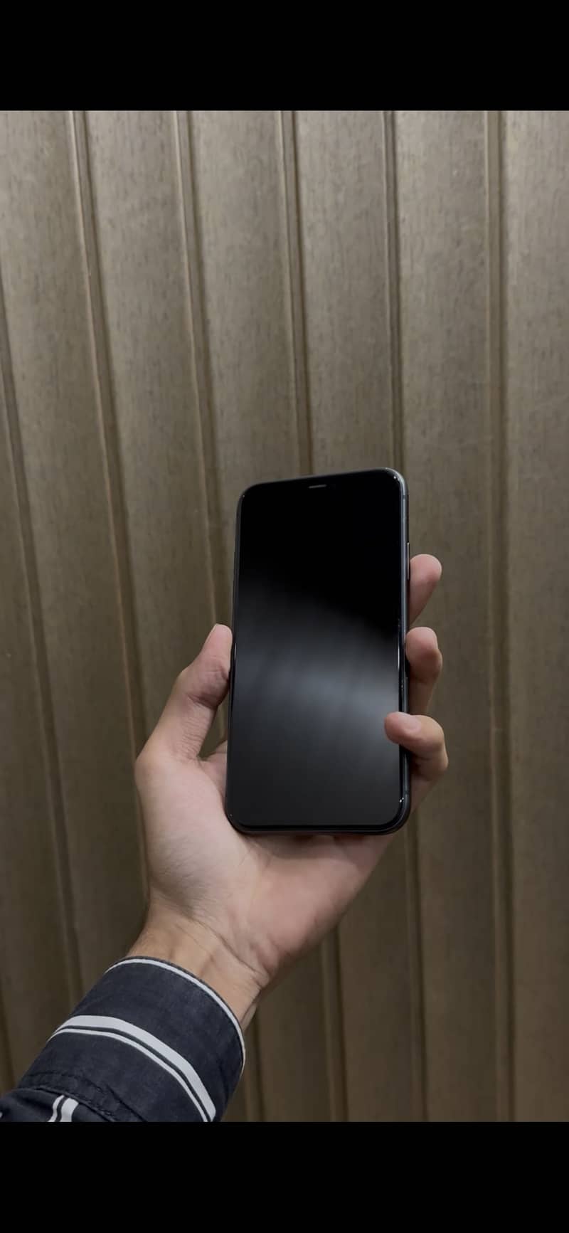 Apple iPhone 11 4