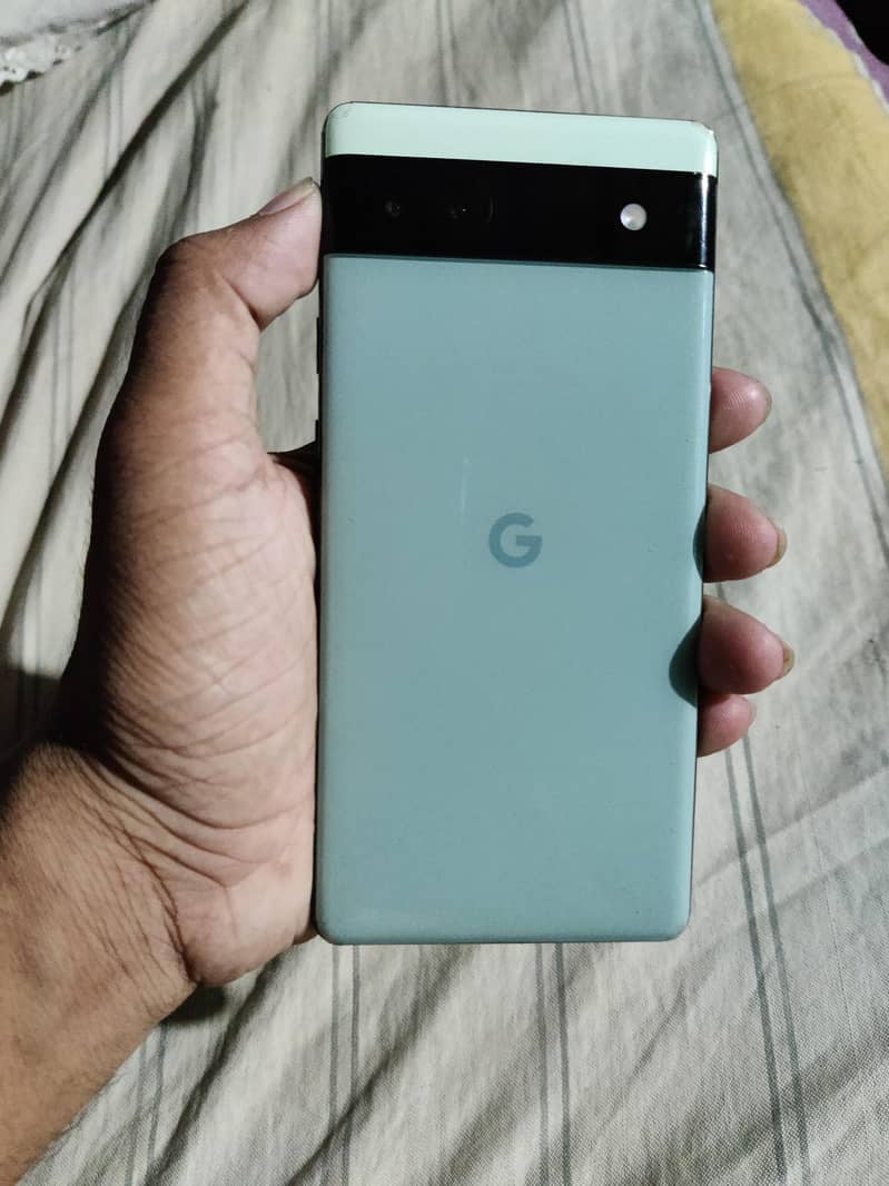 Google Pixel 6a 5