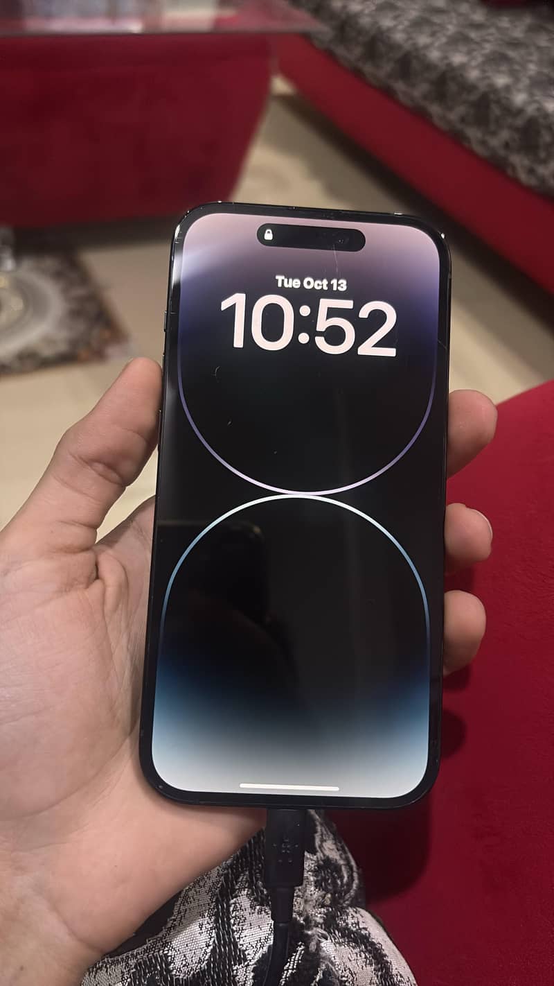 Apple iPhone 14 Pro 1