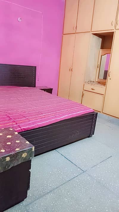 Furnish room available in G11/4 for lady near to metro