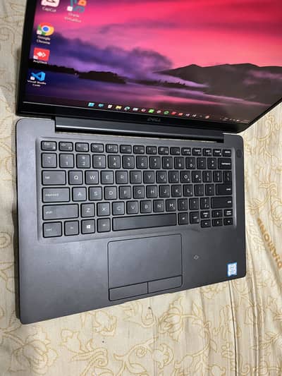 Dell latitude 7300 core i5 8th generation