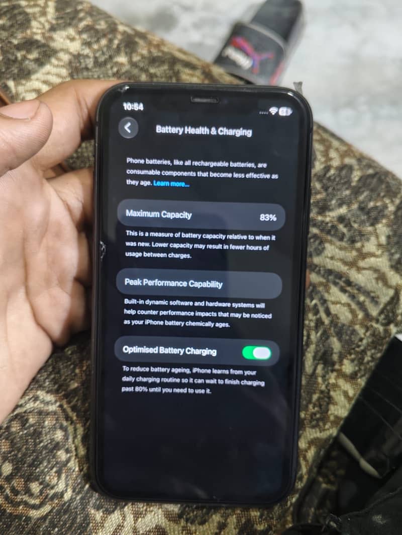Apple iPhone 11 3