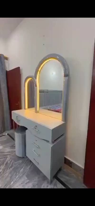 Bed room set for sale