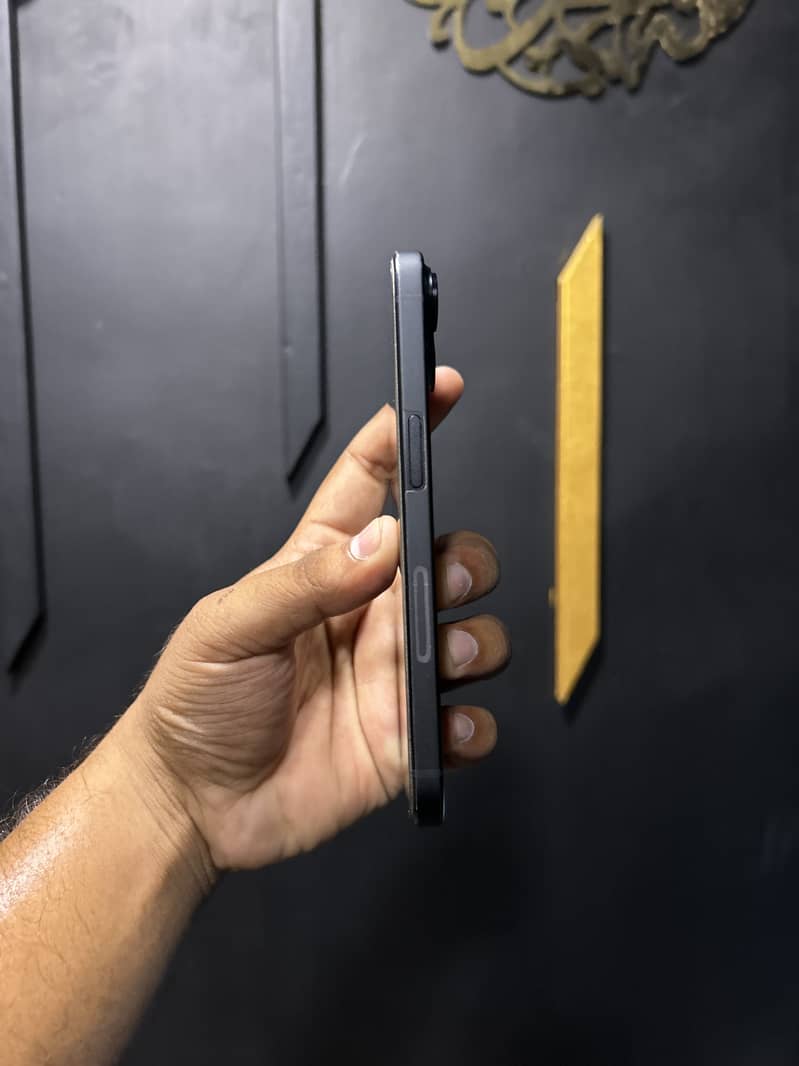 Apple iPhone 15 1