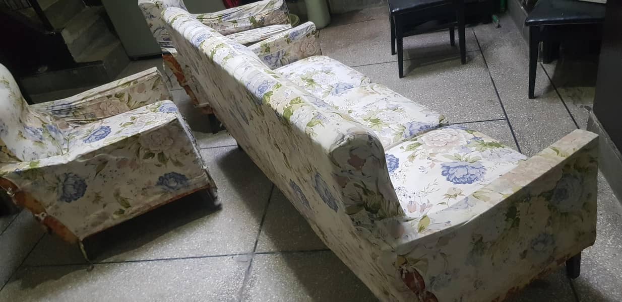 3 seater + 2 single seater sofas 1