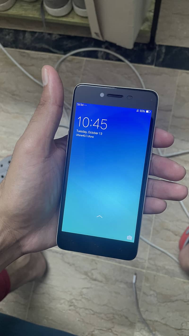 OPPO A37 2