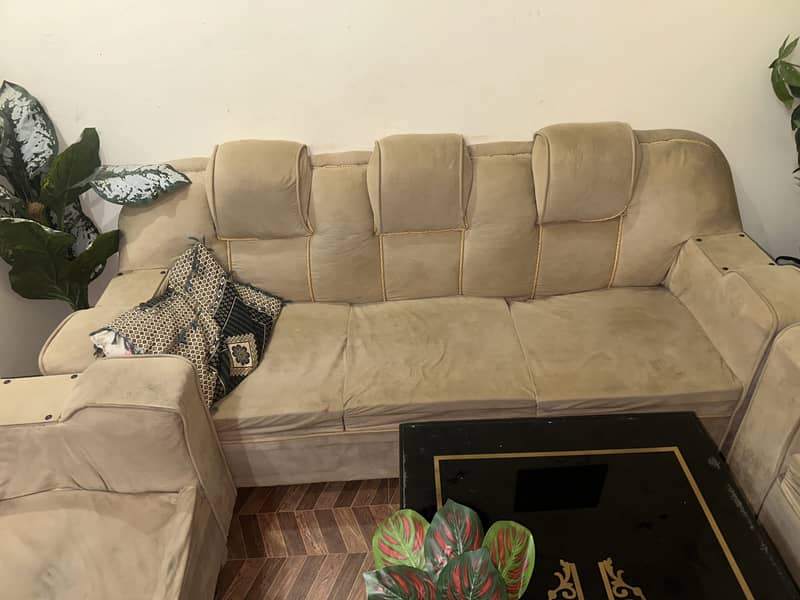 6 seater sofa 0