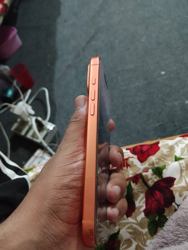 Apple iPhone 17 Pro Max 0
