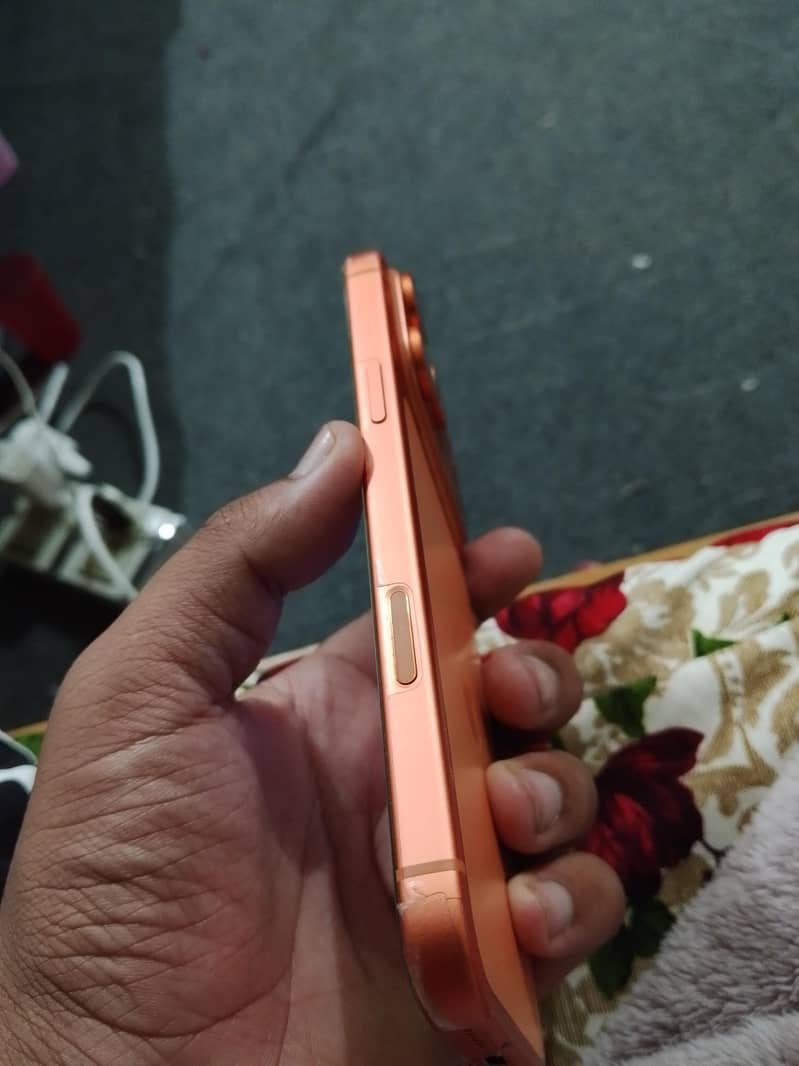 Apple iPhone 17 Pro Max 2