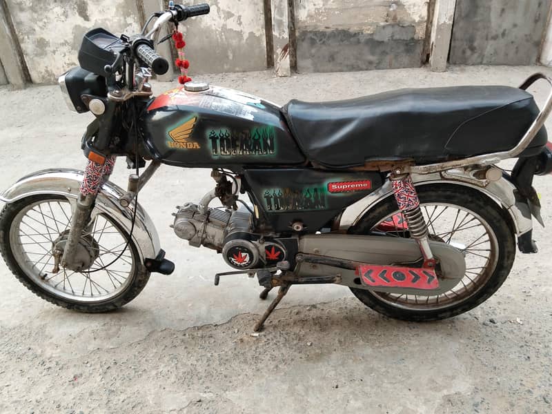 Motorcycle Unique 2