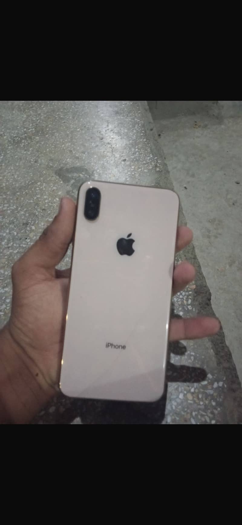 Apple iPhone XS Max 0