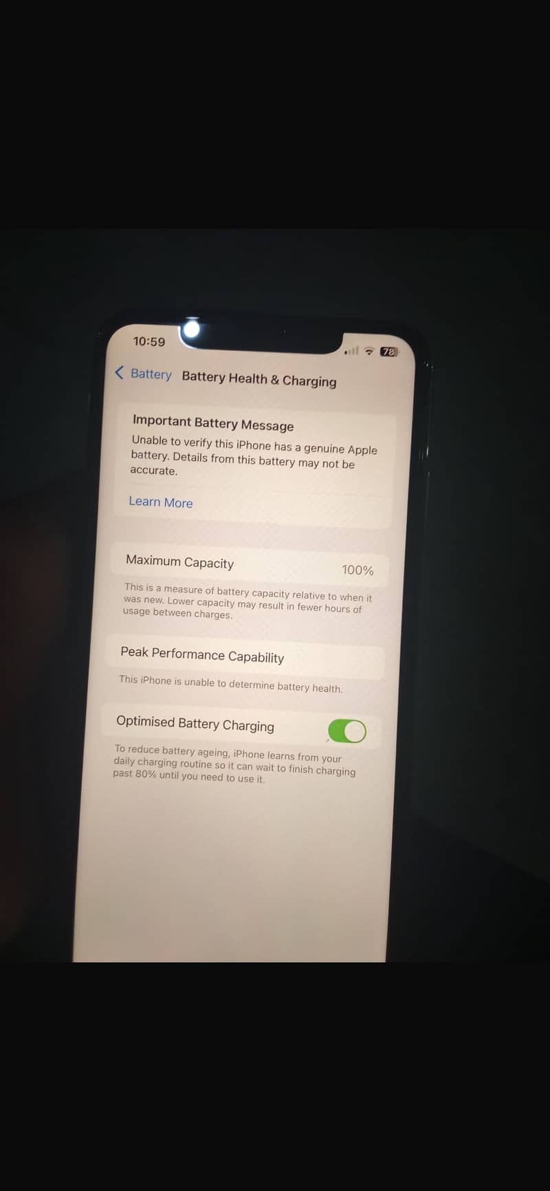 Apple iPhone XS Max 4