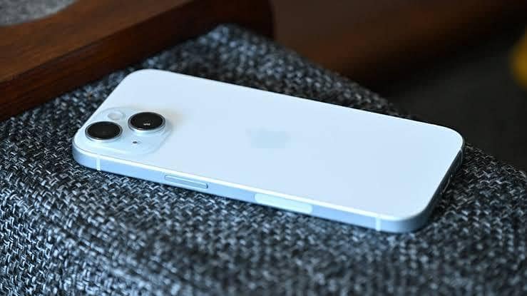 Apple iPhone 15 3