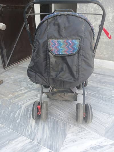 Tinnies baby stroller