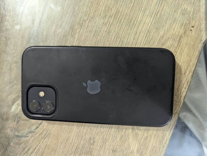 Apple iPhone 12 2