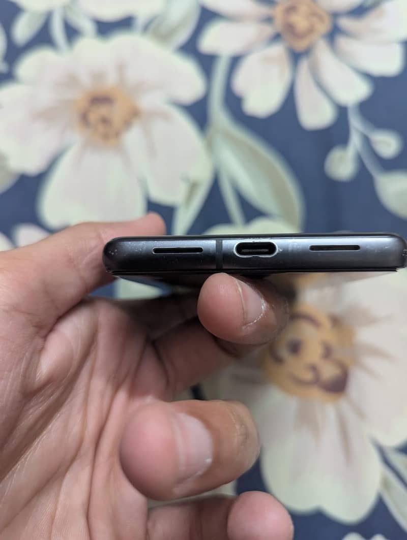 Google Pixel 7 3