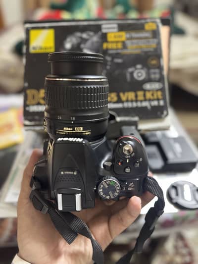Nikon D5300 DSLR Cam - WIFI - VR kit
