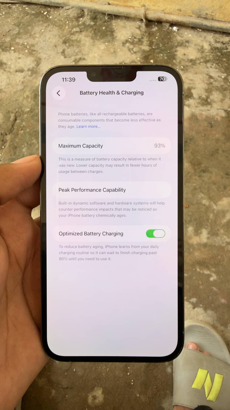 Apple iPhone 13 Pro Max 3