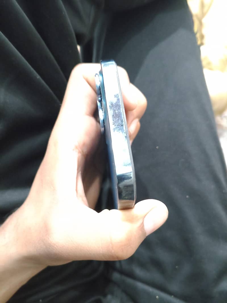 Apple iPhone 12 Pro Max 5