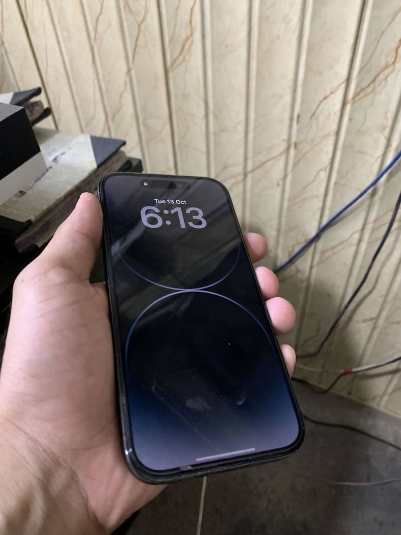 Apple iPhone 14 Pro 2