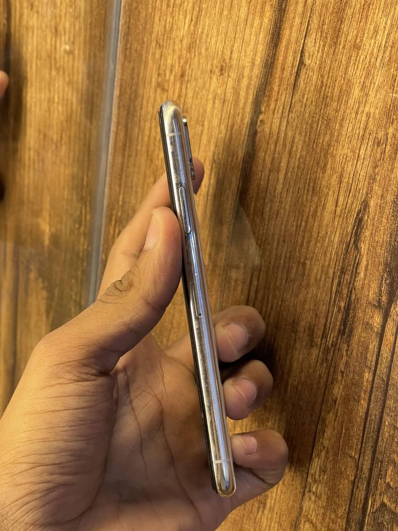 Apple iPhone X 8