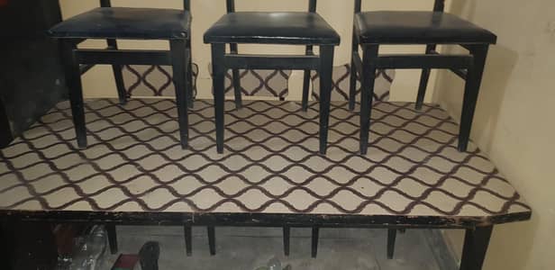 Dining table set