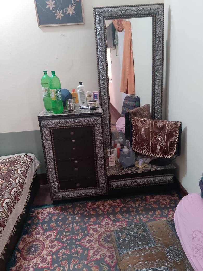 Bed and Dressing table 1