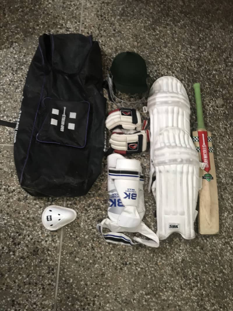 GRAY-NICOLLS 1