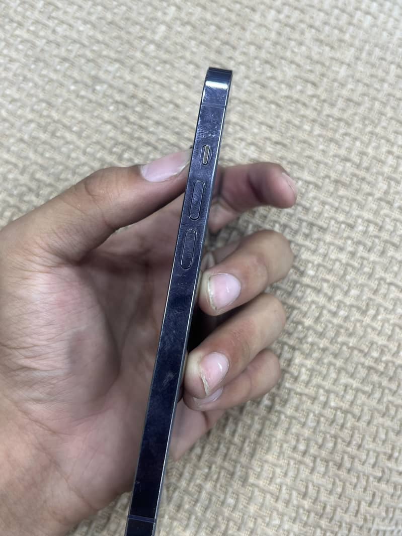 Apple iPhone 14 Pro 1