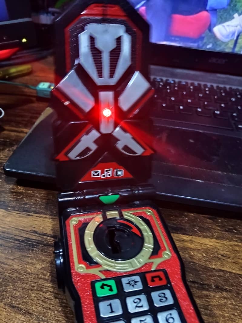 Power Rangers Super Megaforce Morpher 2