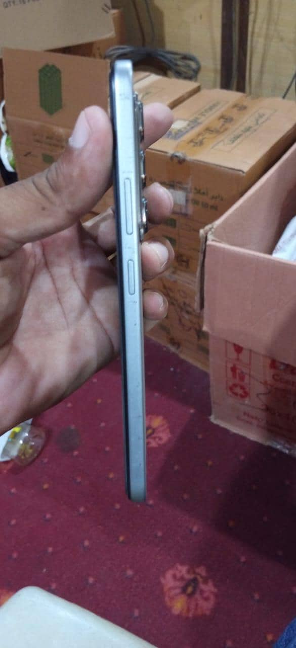 Infinix 4