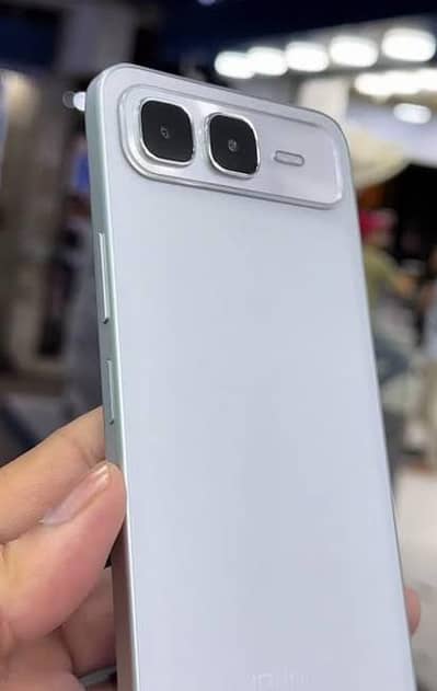 Infinix smart 10 plus /4+4 128