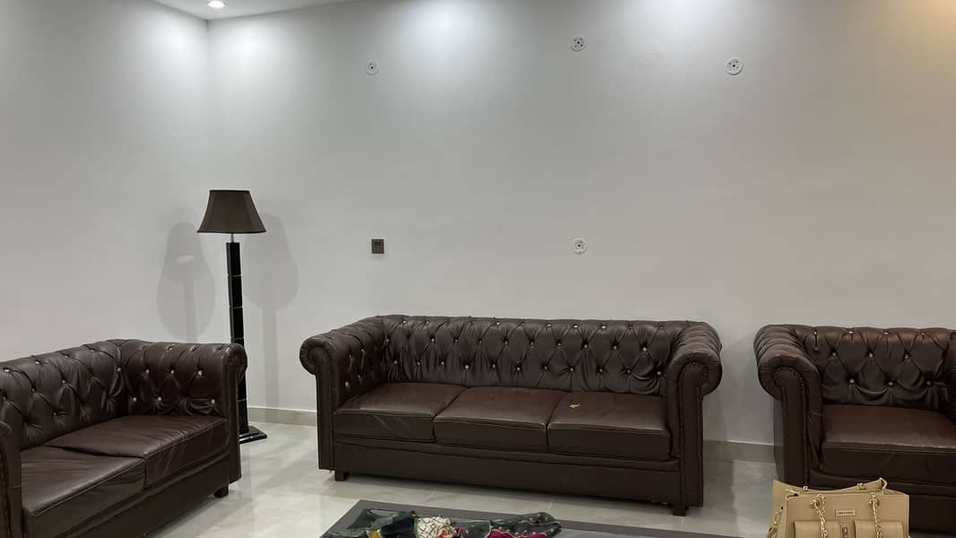 Brown sofa set 3