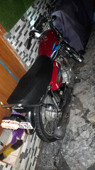 Honda Bike for Sale – Excellent Condition