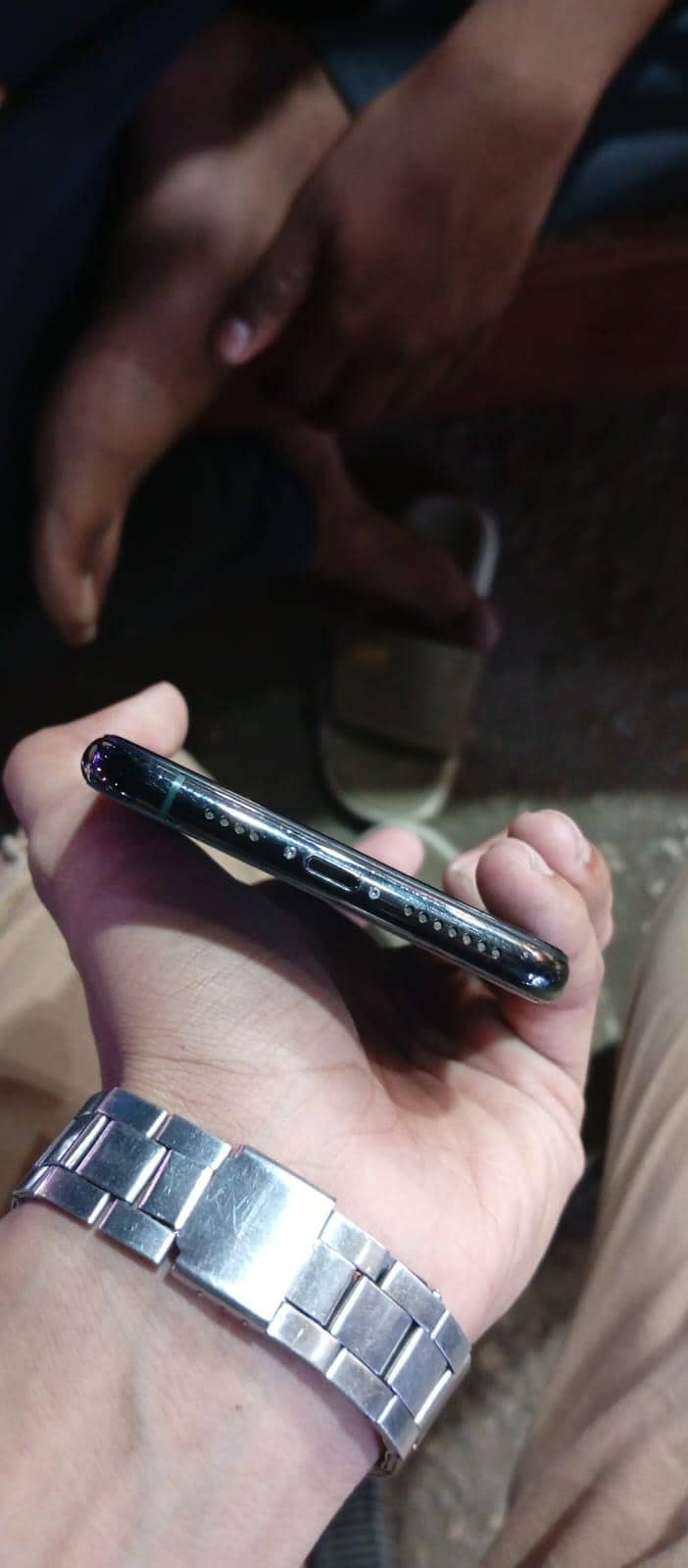 Apple iPhone 11 Pro Max 4