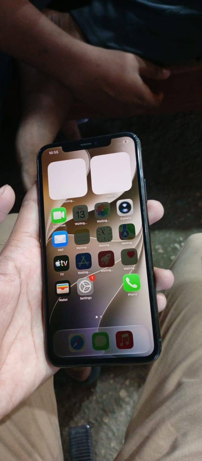 Apple iPhone 11 Pro Max 7